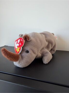 Retired 1996 TY Beanie Baby Spike the Rhino with Tag
